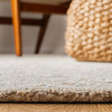 Safavieh Micro-Loop 5'-0" x 8'-0" Rug in Light Grey / Ivory