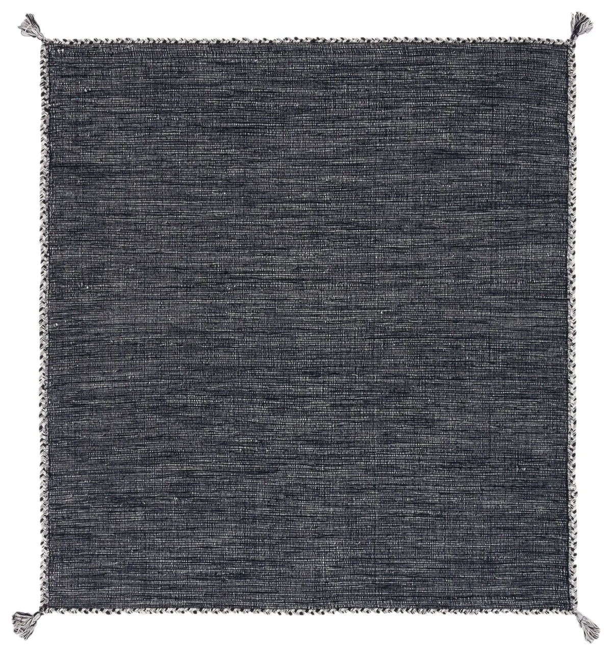 Safavieh Montauk 5'-0" x 5'-0" Rug in Grey / Black