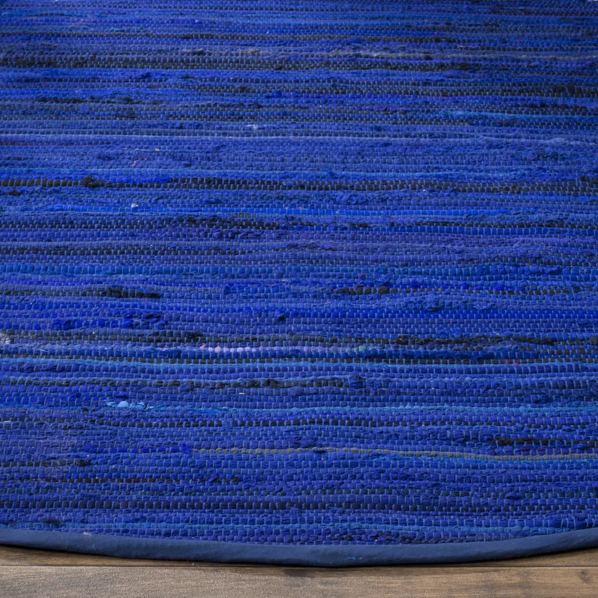 Safavieh Rag Rug 6'-0" x 6'-0" Rug in Blue / Multi