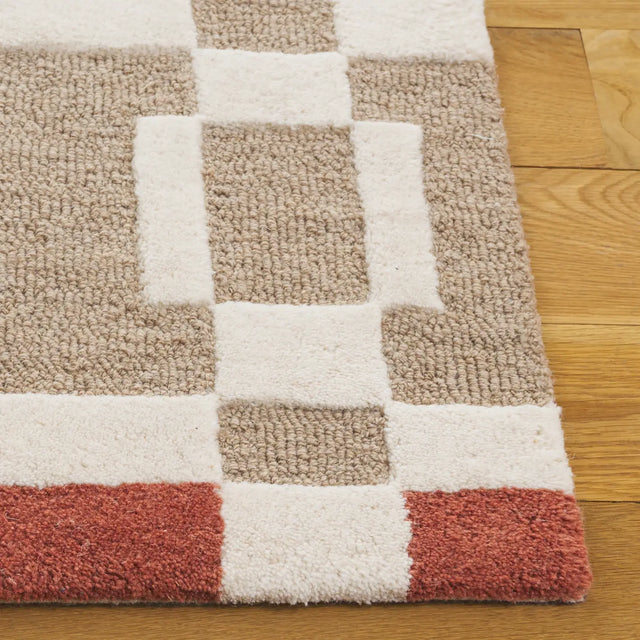 Safavieh Genre 4'-0" x 6'-0" Rug in Ivory / Beige