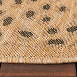 Safavieh Courtyard 6'-7" x 6'-7" Rug in Natural / Gold