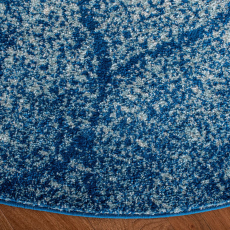 Safavieh Madison 5'-3" x 5'-3" Rug in Navy / Blue