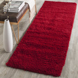 Safavieh Sgl-Laguna Shag 2'-3" x 6'-0" Rug in Red