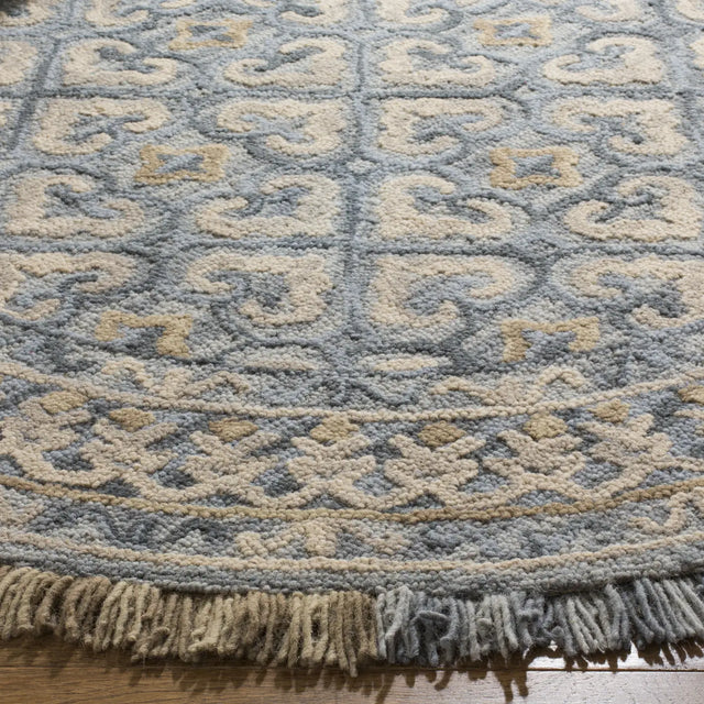 Safavieh Blossom 6'-0" x 6'-0" Rug in Light Beige / Blue