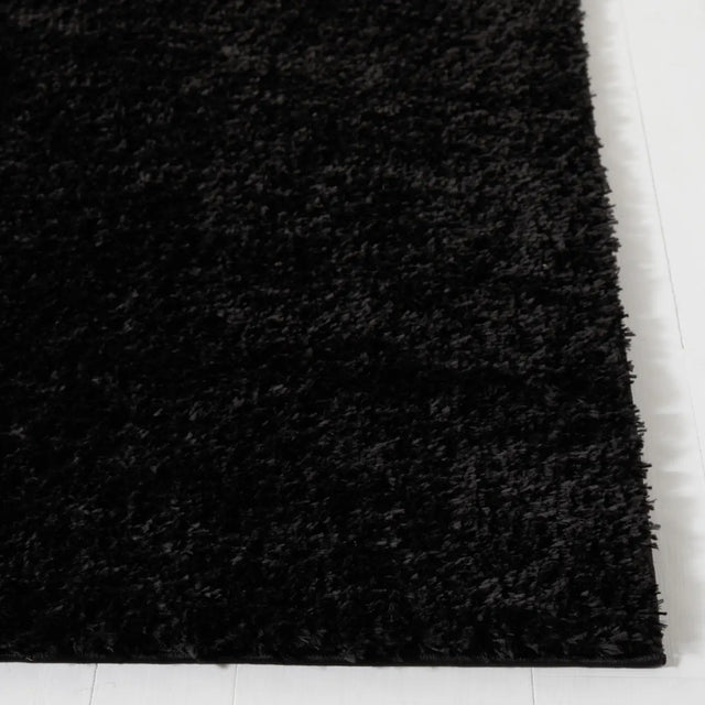 Safavieh Tahoe Shag 4'-0" x 6'-0" Rug in Black