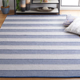 Safavieh Striped Kilim 4'-0" x 6'-0" Rug in Grey / Blue
