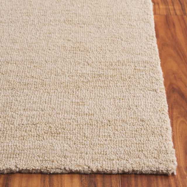 Safavieh Metro 4'-0" x 6'-0" Rug in Beige