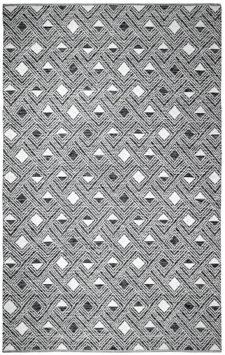 Safavieh Montauk 5'-0" x 8'-0" Rug in Black / Ivory