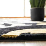 Safavieh Soho 5'-0" x 8'-0" Rug in Black / Multi
