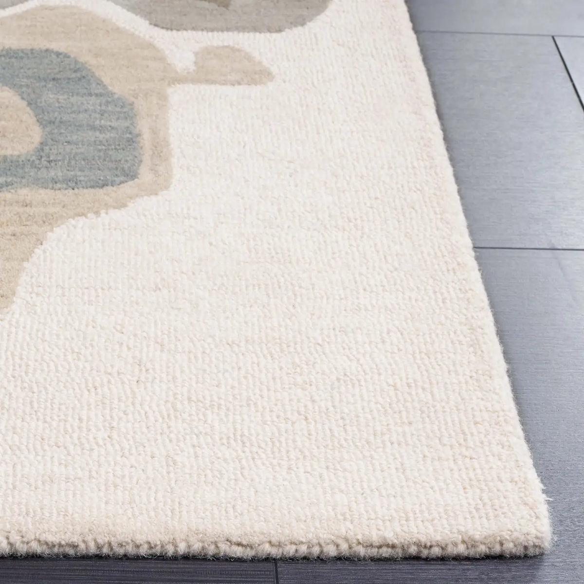 Safavieh Rodeo Drive 5'-0" x 8'-0" Rug in Ivory / Grey