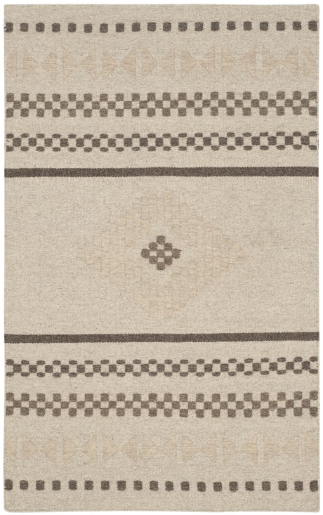 Safavieh Dhurries 3'-0" x 5'-0" Rug in Natural