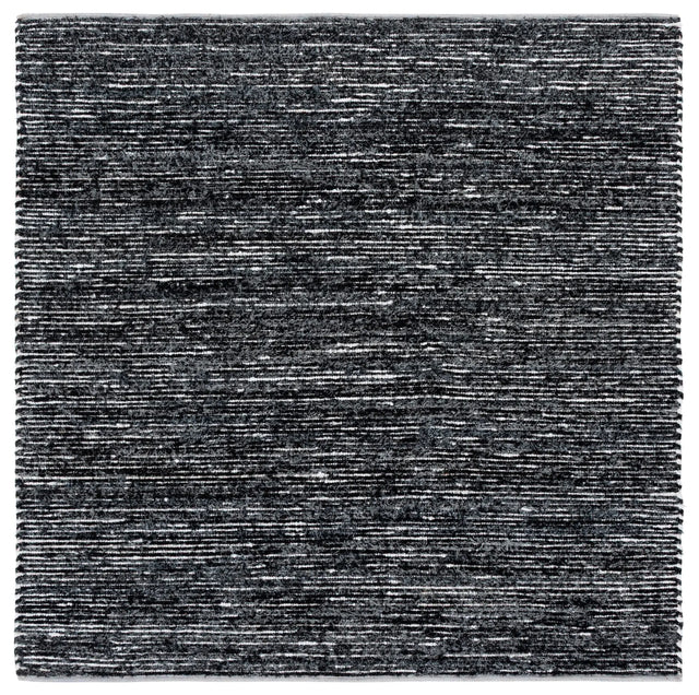 Safavieh Cape Cod 6'-0" x 6'-0" Rug in Grey / Black