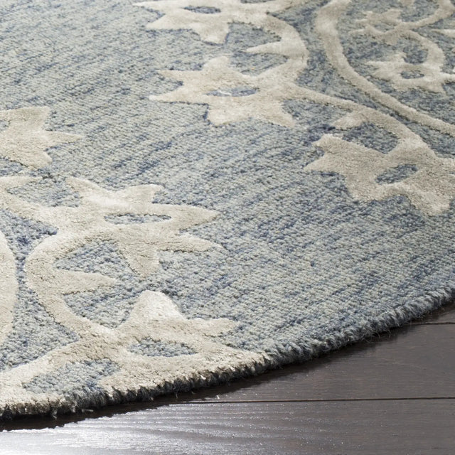Safavieh Bella 5'-0" x 5'-0" Rug in Blue