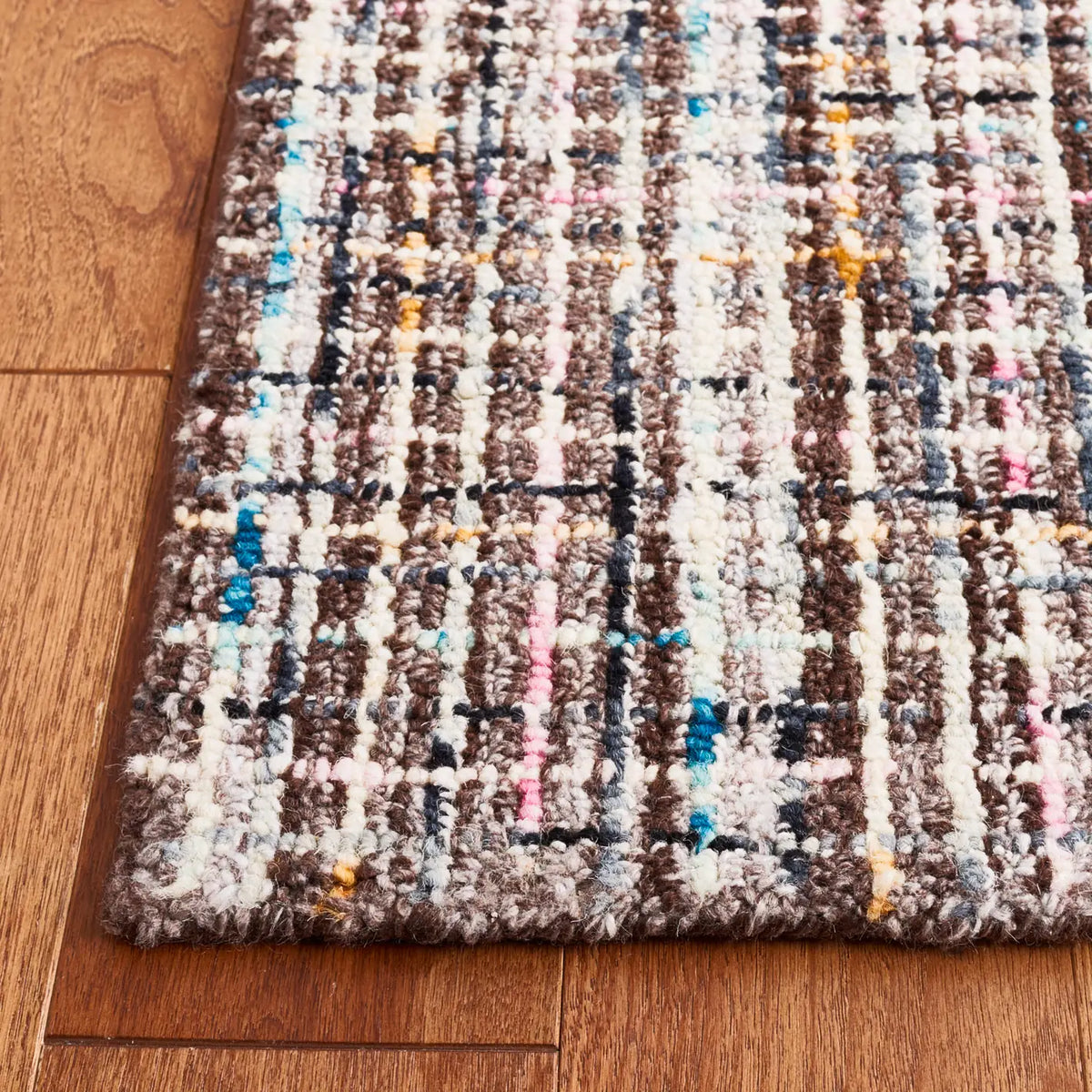 Safavieh Abstract 4'-0" x 6'-0" Rug in Grey / Brown