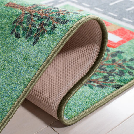 Safavieh Kids Playhouse 200 5'-5" x 7'-7" Rug in Green / Charcoal