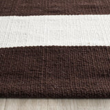Safavieh Montauk 2'-3" x 7'-0" Rug in Chocolate / Ivory