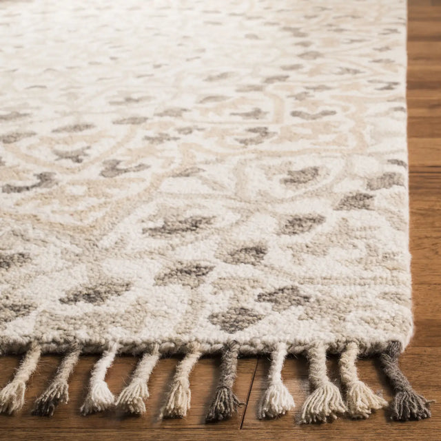 Safavieh Blossom 5'-0" x 8'-0" Rug in Ivory / Taupe