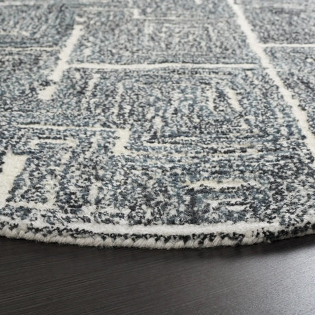 Safavieh Metro 6'-0" x 6'-0" Rug in Black / Ivory