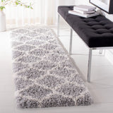 Safavieh Fontana Shag  800 2'-3" x 10'-0" Rug in Grey / Cream