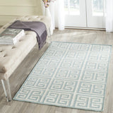 Safavieh Dhurries 3'-0" x 5'-0" Rug in Blue / Ivory