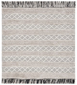 Safavieh Vermont 6'-0" x 6'-0" Rug in Beige / Ivory