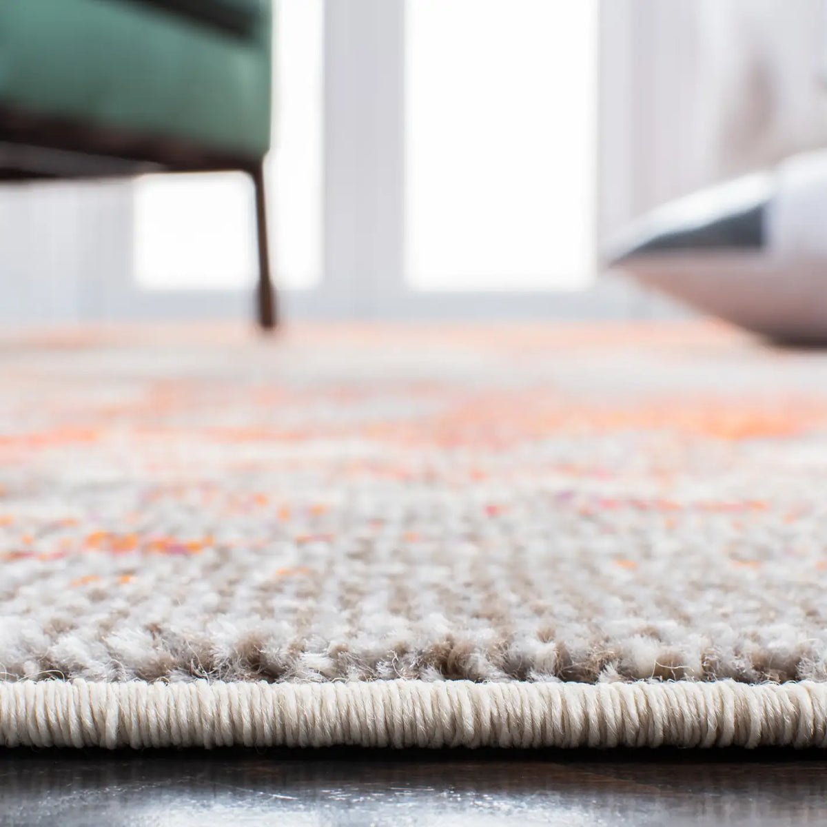Safavieh Madison 4'-0" x 6'-0" Rug in Grey / Orange