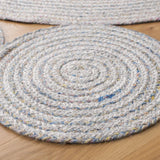 Safavieh Cape Cod 5'-0" x 5'-0" Rug in Grey / Pink