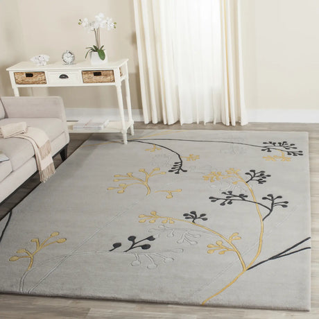 Safavieh Soho 9'-6" x 13'-6" Rug in Grey