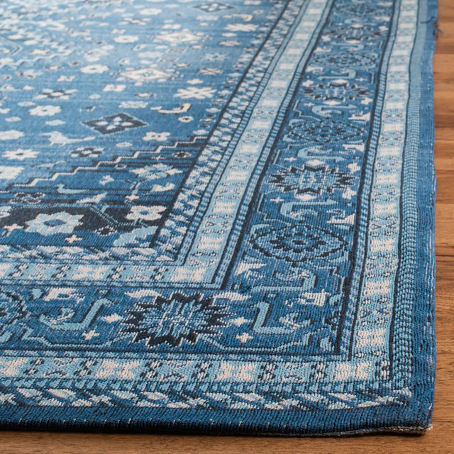 Safavieh Classic Vintage 5'-0" x 8'-0" Rug in Blue / Charcoal