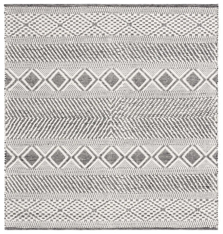 Safavieh Vermont 6'-0" x 6'-0" Rug in Ivory / Black