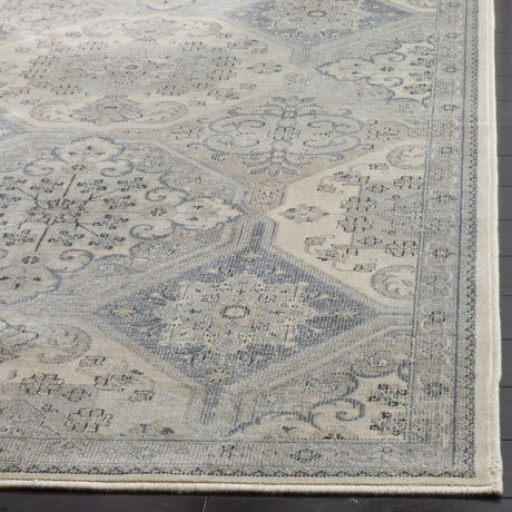 Safavieh Vintage 5'-3" x 7'-6" Rug in Cream / Blue
