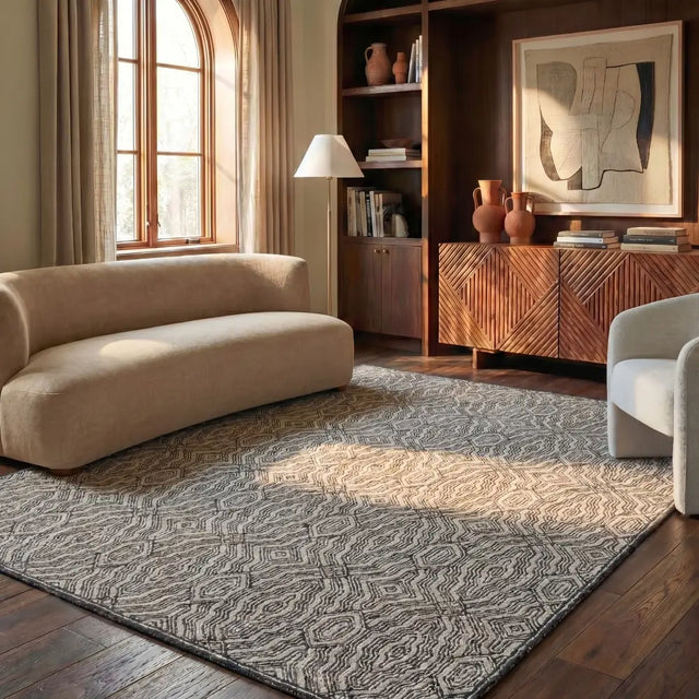 Safavieh Marquee 8'-0" x 10'-0" Rug in Charcoal / Ivory