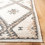 Safavieh Kilim 4'-0" x 6'-0" Rug in Ivory / Black
