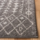 Safavieh Tulum 5'-3" x 7'-6" Rug in Dark Grey / Ivory