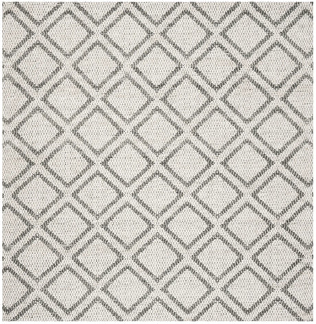 Safavieh Micro-Loop 5'-0" x 5'-0" Rug in Silver / Dark Grey