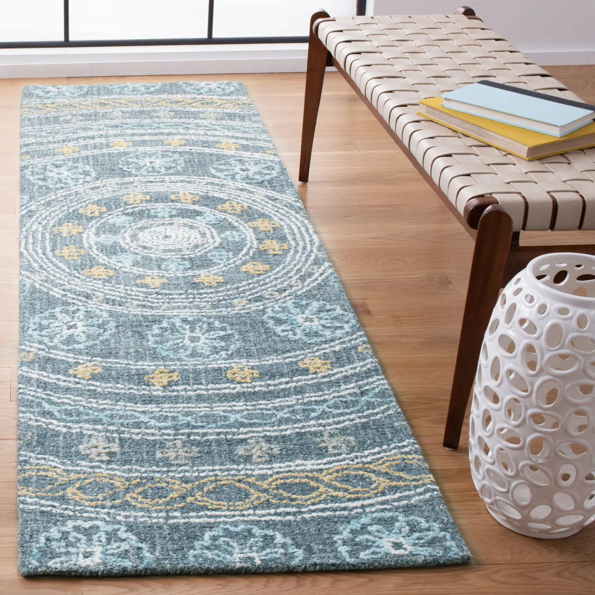 Safavieh Blossom 2'-3" x 8'-0" Rug in Charcoal / Yellow