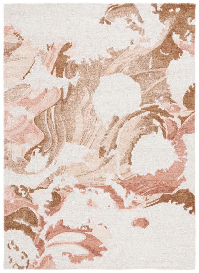 Safavieh Fifth Avenue 4'-0" x 6'-0" Rug in Beige / Rust