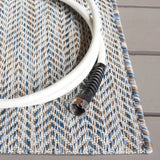 Safavieh Courtyard 4'-0" x 5'-7" Rug in Ivory Blue / Beige