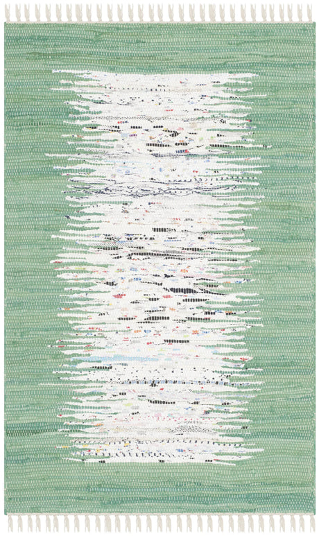 Safavieh Montauk 2'-6" x 4'-0" Rug in Ivory / Sea Green