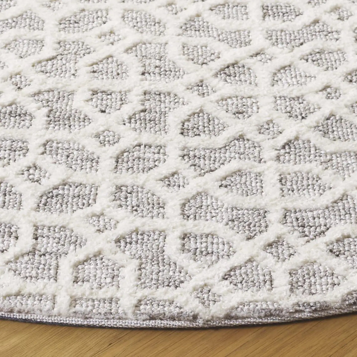 Safavieh Audrey 6'-0" x 6'-0" Rug in Light Grey / Beige