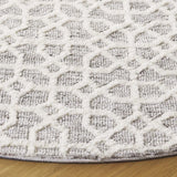 Safavieh Audrey 6'-0" x 6'-0" Rug in Light Grey / Beige