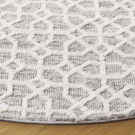 Safavieh Audrey 6'-0" x 6'-0" Rug in Light Grey / Beige