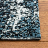 Safavieh Classic Vintage 5'-0" x 8'-0" Rug in Navy / Ivory