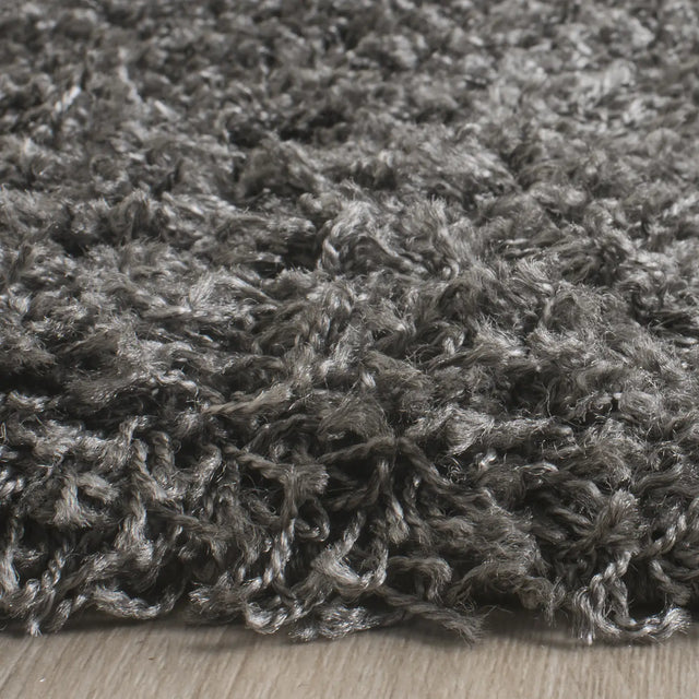 Safavieh Sgl-Laguna Shag 2'-3" x 6'-0" Rug in Dark Grey