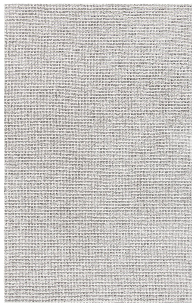 Safavieh Soho 4'-0" x 6'-0" Rug in Silver