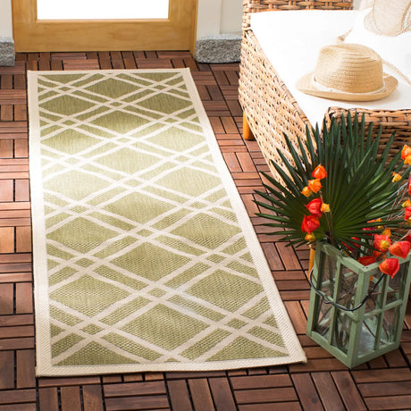 Safavieh Courtyard 2'-3" x 6'-7" Rug in Green / Beige