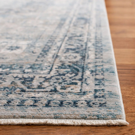 Safavieh Victoria 4'-0" x 6'-0" Rug in Blue / Grey