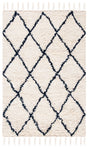 Safavieh Casablanca 4'-0" x 6'-0" Rug in Navy / Ivory