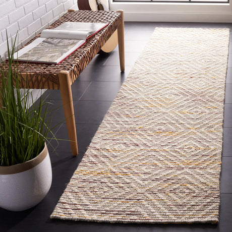 Safavieh Marbella 2'-3" x 9'-0" Rug in Ivory / Dark Brown