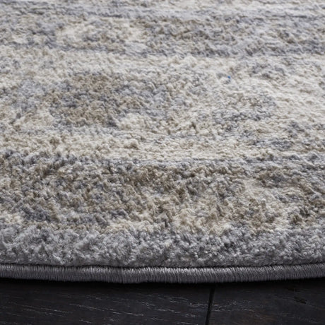 Safavieh Brentwood 6'-7" x 6'-7" Rug in Grey / Beige
